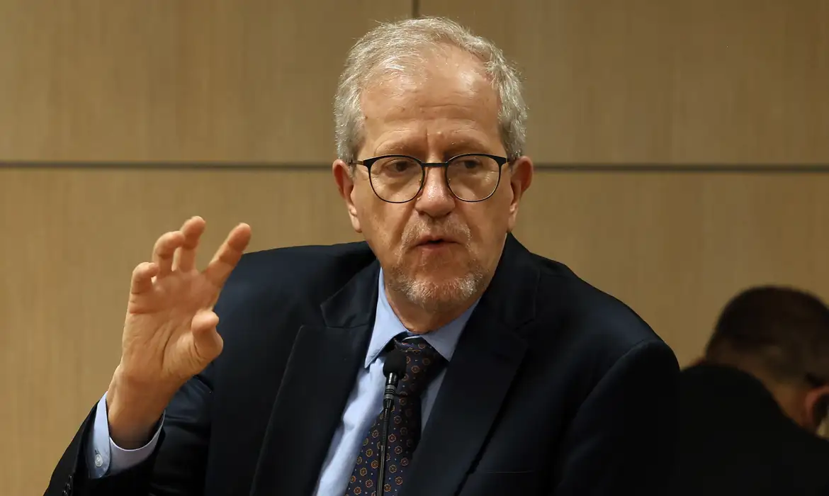 Restauração ambiental pode ser rentável, diz secretário do MMA