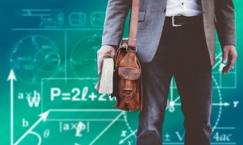 Professores do Rio denunciam escolas que não pagam salários