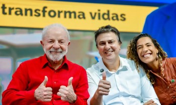 Professor pode pedir Carteira Nacional Docente a partir de amanhã