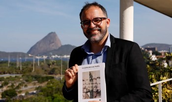 Descoberto por historiador, Insley Pacheco ganha livro