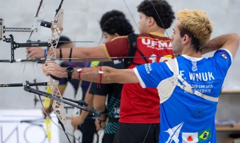 Fabio Klier é ouro no tiro com arco na estreia da modalidade no JUBs