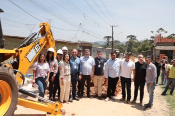 Prefeitura e Sabesp ampliam abastecimento com 281 novas ligações de água
