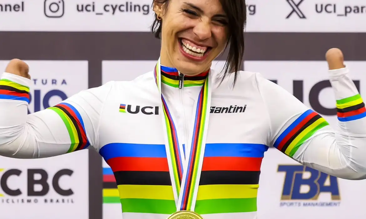 Sabrina Custódia é ouro e 1ª recordista mundial de paraciclismo no RJ