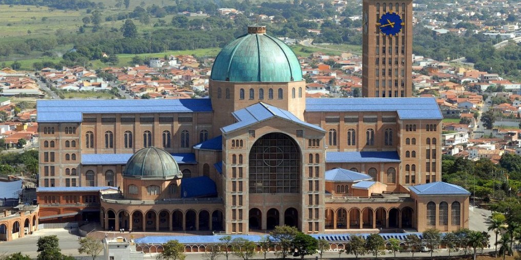 Homenagens à Nossa Senhora Aparecida voltam a ser presenciais