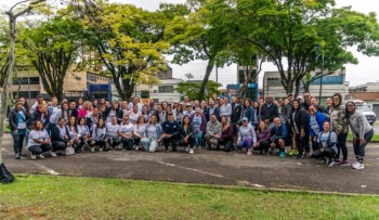 1ª Caminhada pela Educação reúne profissionais da rede municipal de ensino 