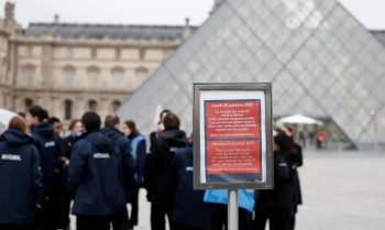 França faz avaliação da segurança de museus após roubo no Louvre
