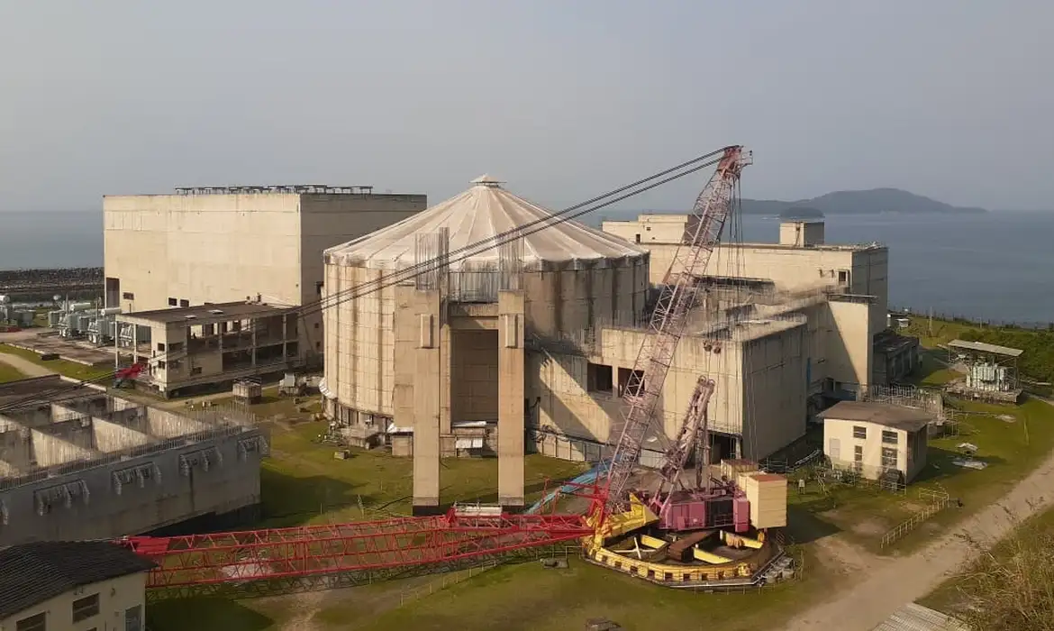 Angra 3: obra parada gera custo anual de quase R$ 1 bilhão