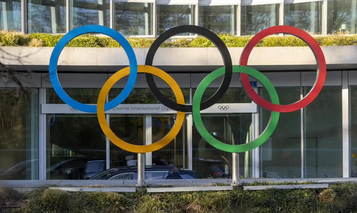 COI pede a federações que não realizem eventos esportivos na Indonésia