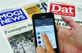 Dat usa Whatsapp para interagir com leitores