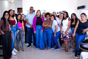 Projeto "Volta Por Cima" promove capacitação e incentivo à renda em Ferraz