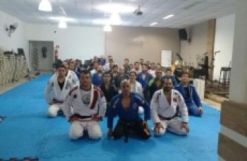 Lutador mogiano vai fornecer aulas de jiu-jitsu para os chineses