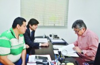 Prado e Rong solicitam rotatória