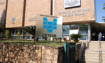 Cetesb investiga mortandade de peixes na cidade de Meridiano (SP)