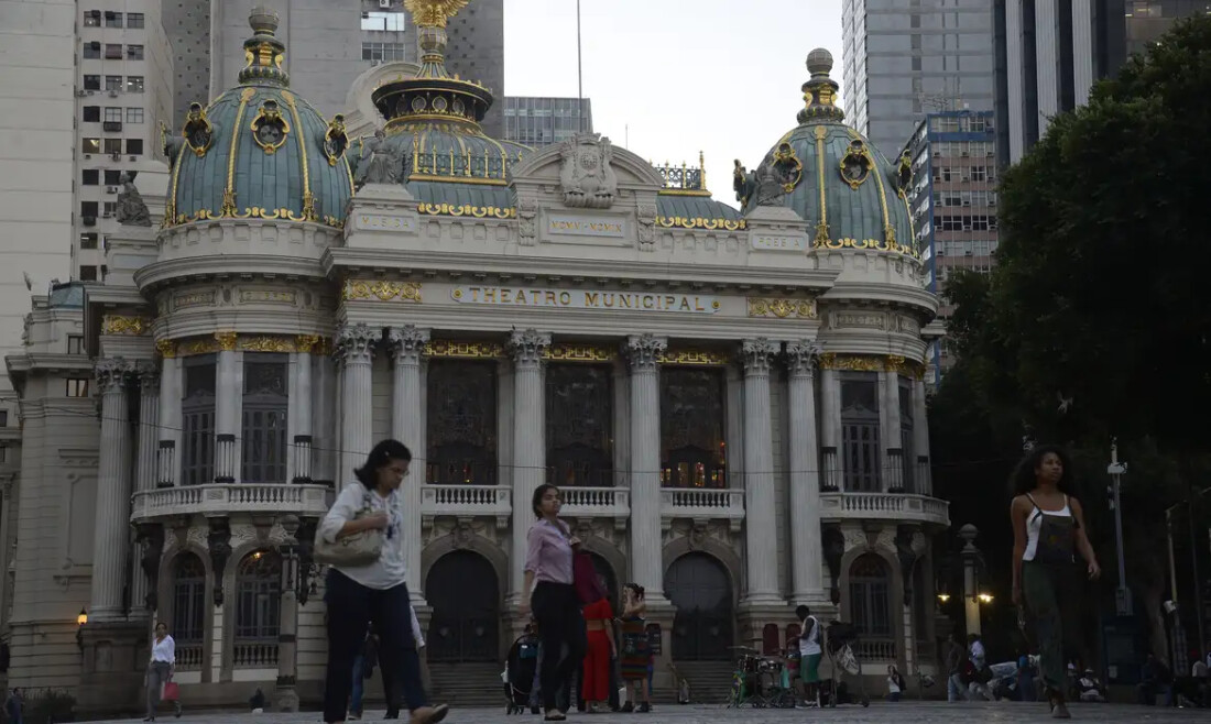 Theatro Municipal do Rio exibe Frida até o dia 31