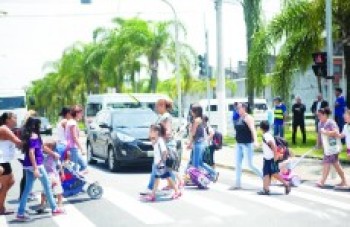Prefeitura instala novo conjunto de semáforos