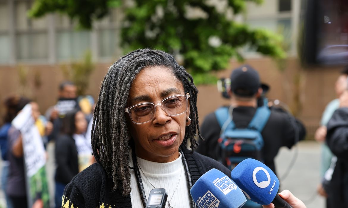 Anistia Internacional classifica como desastrosa operação no Rio