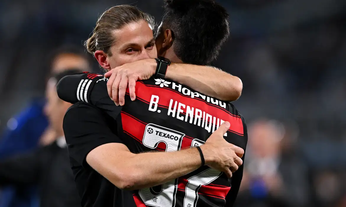 Flamengo mostra raça e garante presença na final da Libertadores