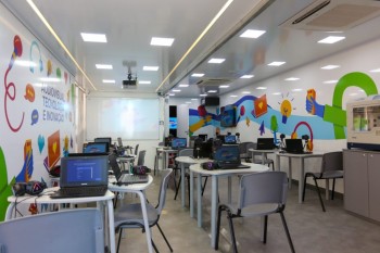 Caminho da Capacitação leva oficina de Produção 3D à Praça da Cidadania de Mogi