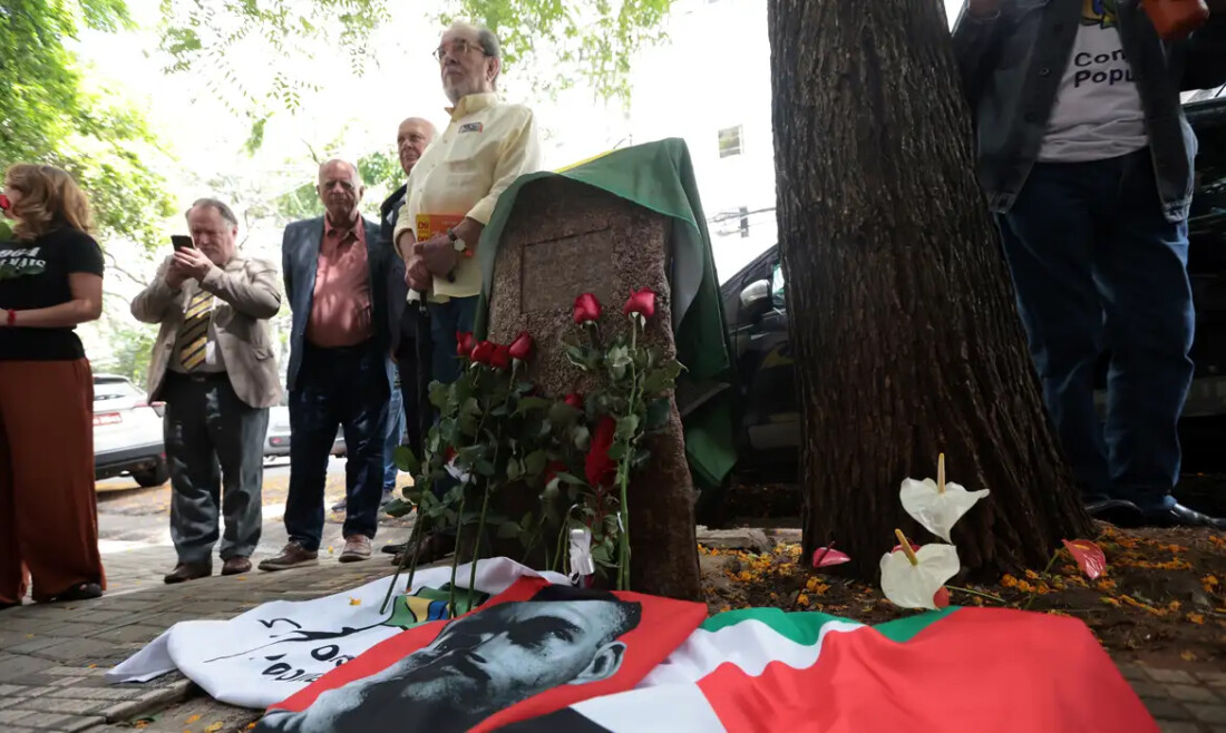 Ato lembra os 56 anos da morte de Carlos Marighella