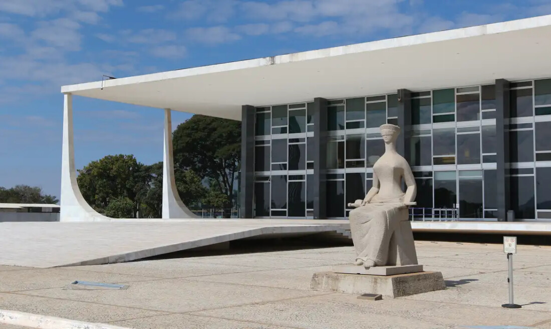GDF pede a Moraes laudo médico antes de eventual prisão de Bolsonaro