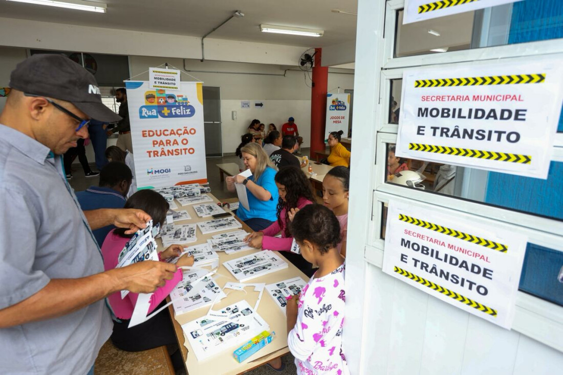 Rua Mais Feliz reúne 1,2 mil pessoas no Botujuru