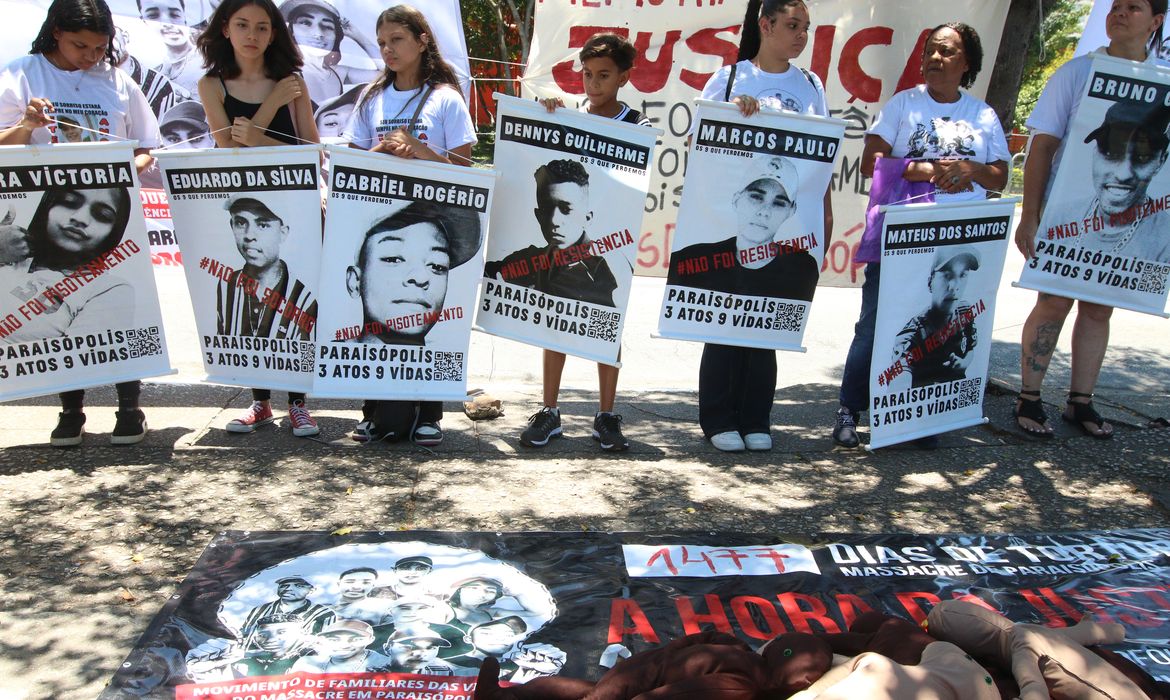 Massacre de Paraisópolis: "foi legítima defesa", diz única PM a depor