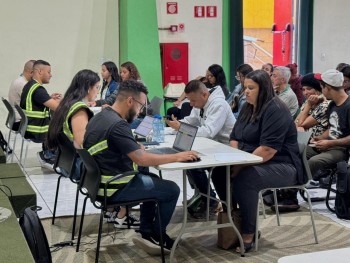 Itaquá realiza feirão de emprego com 200 vagas para auxiliar de logística