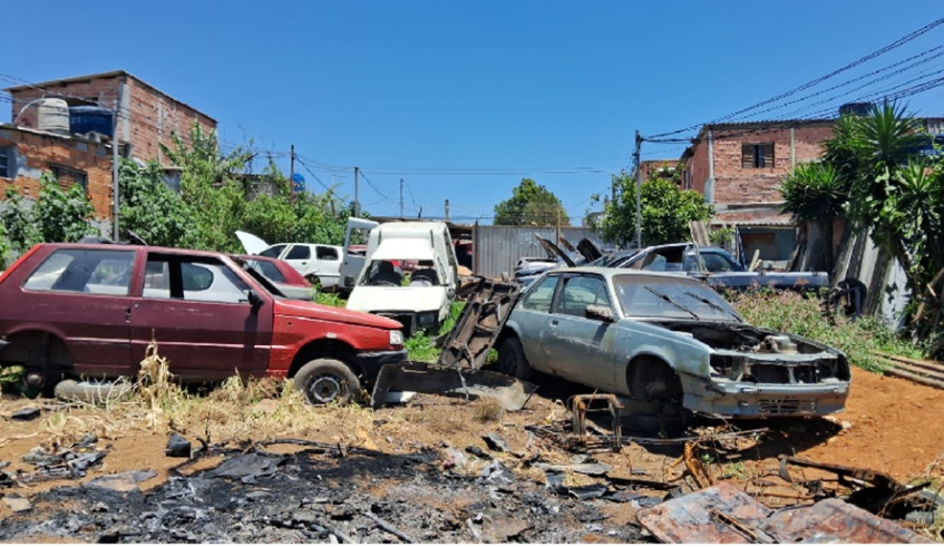 Prefeitura de Mogi interdita três ferros-velhos por irregularidades