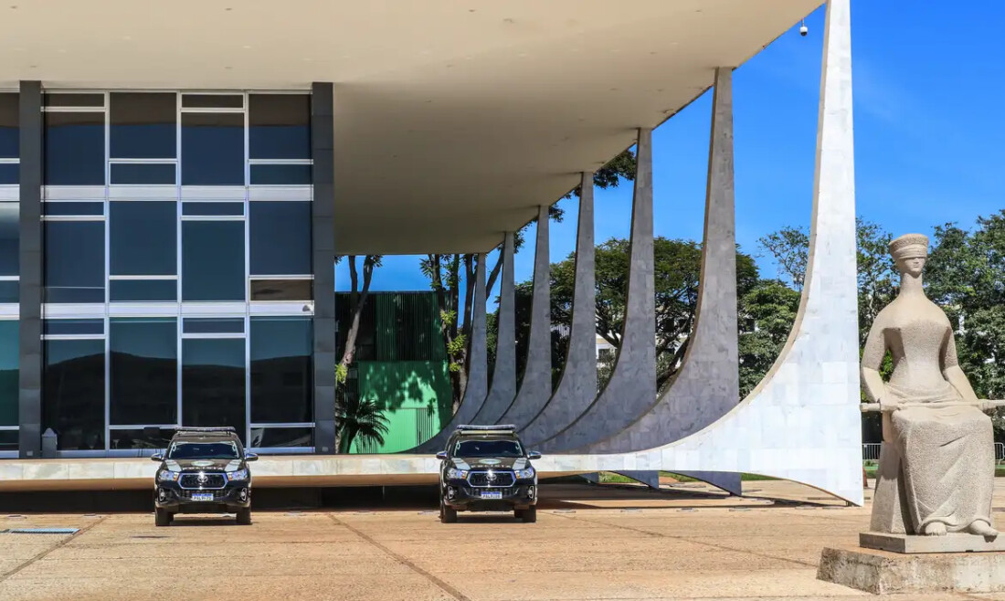 Moraes vota para tornar Eduardo Bolsonaro réu por tentar coagir STF