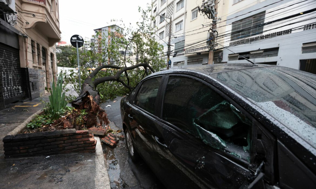 Semana começa com possibilidade de chuvas fortes no Sul e Sudeste
