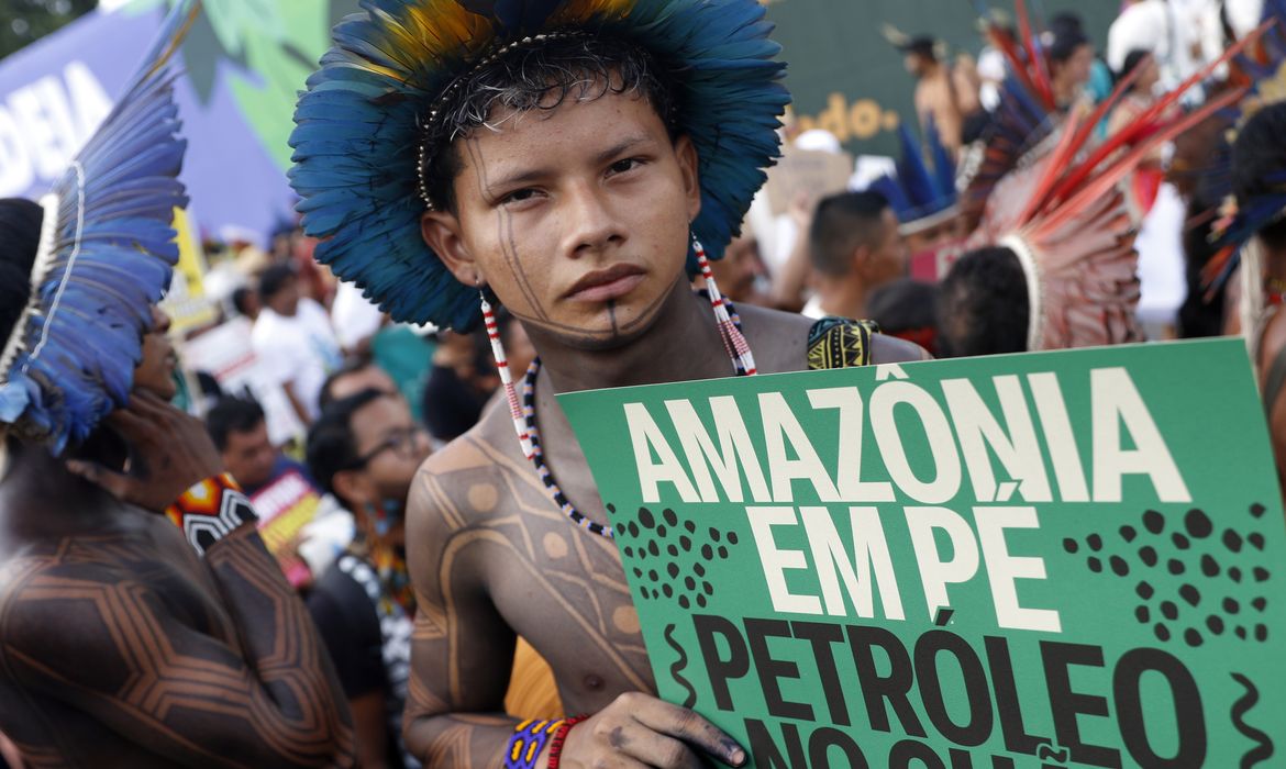 Em marcha global, indígenas cobram punição por morte de Guarani Kaiowá