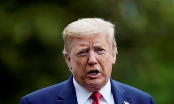 Trump assina projeto de lei para liberar arquivos de Epstein