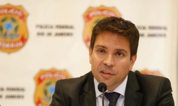 Câmara diz que não foi informada sobre saída de Ramagem do país