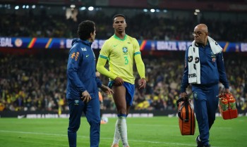 Gabriel Magalhães ficará afastado por semanas, diz técnico do Arsenal