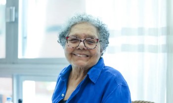 Cineasta negra pioneira no país, Adelia Sampaio inspira nova geração