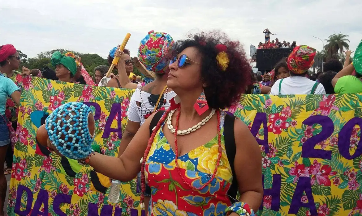 Mulheres negras em marcha defendem reparação econômica