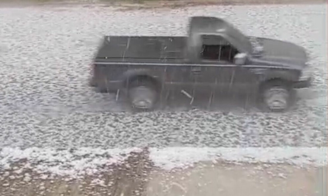Queda de granizo atinge mais de 34 mil pessoas em Erechim