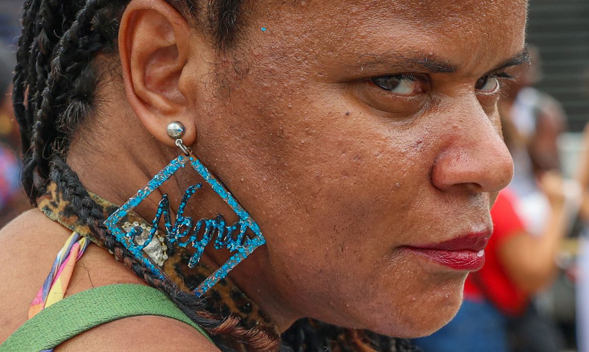 Mulheres negras marcham hoje em Brasília por reparação e bem-viver