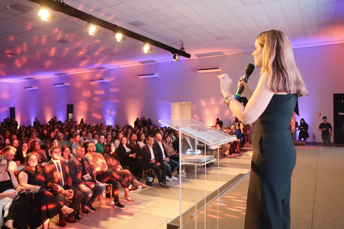 2º Prêmio Inova Educação consagra quatro vencedores em noite de celebração