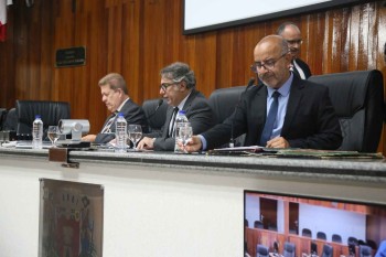 Câmara aprova mudança e amplia acesso de surdos a direitos no transporte