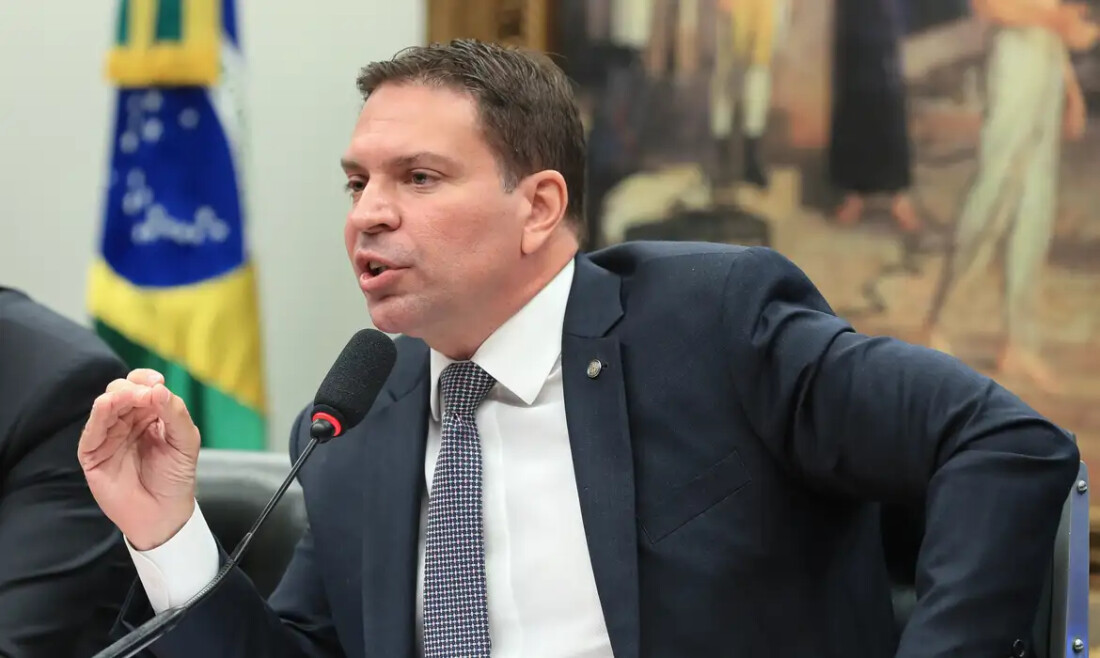 Moraes comunica Câmara sobre perda do mandato de Ramagem