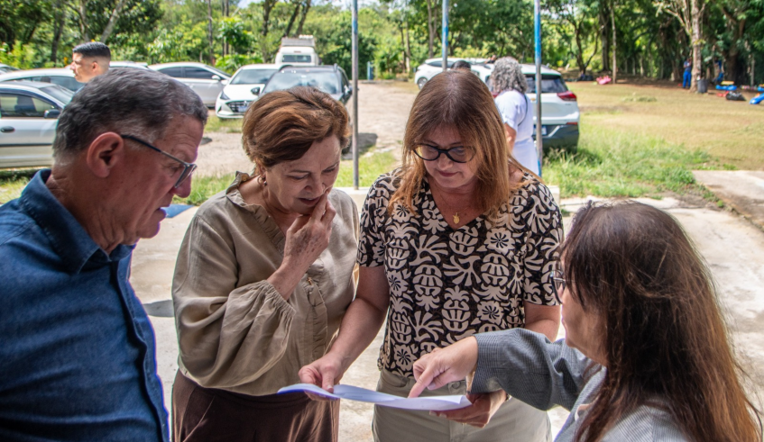 Prefeita Mara Bertaiolli anuncia ampliação e reforma de escola rural em Jundiapeba