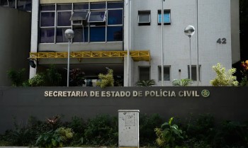 Menino é baleado na perna dentro de escola em operação policial no Rio