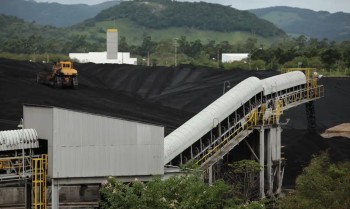 Organizações criticam extensão de subsídios a usinas de carvão mineral