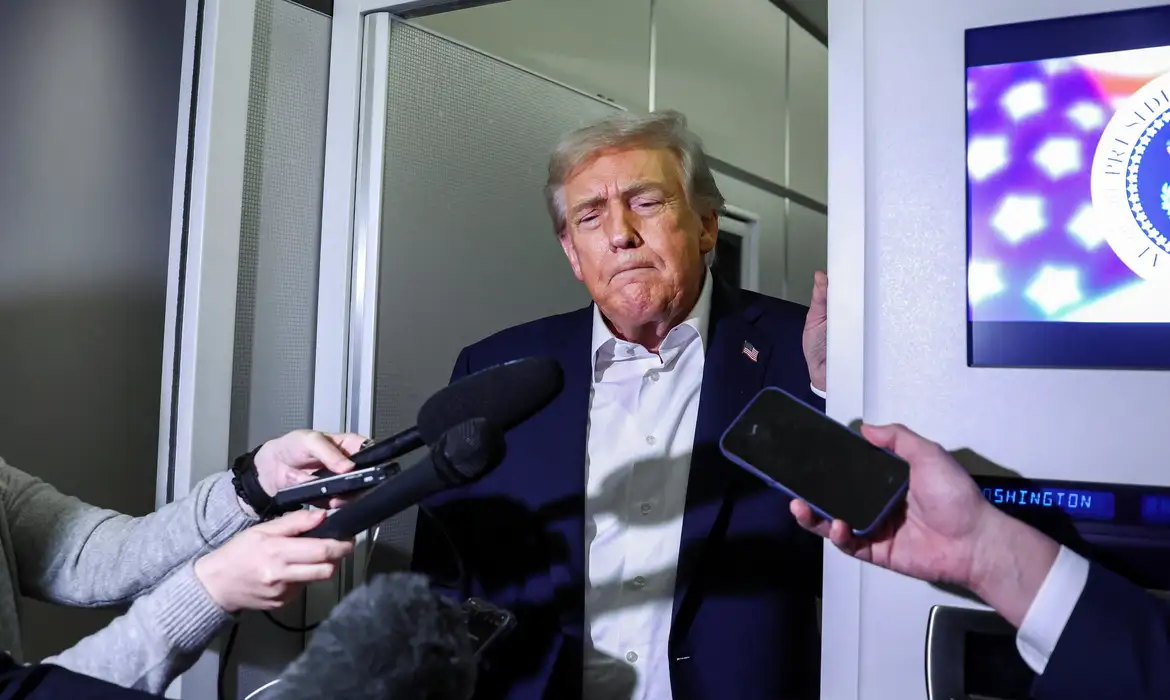 Trump confirma conversa com Nicolás Maduro