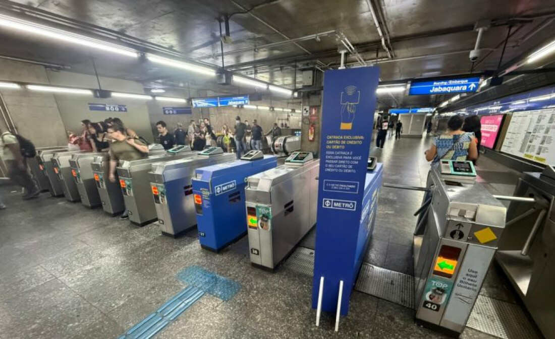 Pagamento por aproximação passa a ser aceito em todas as estações do Metrô