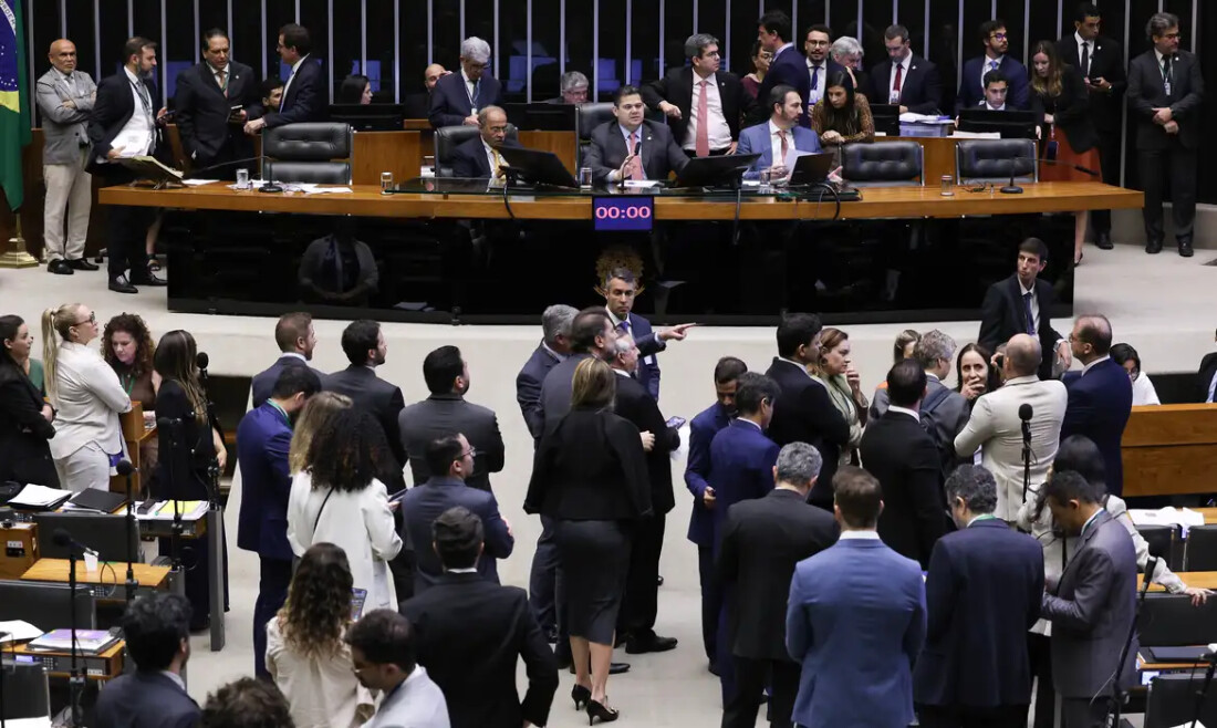 Congresso aprova LDO com superávit de R$ 34 bilhões em 2026