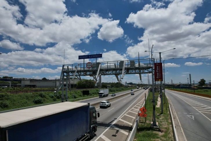 Free Flow na Via Dutra: cobrança inicia neste sábado (06)