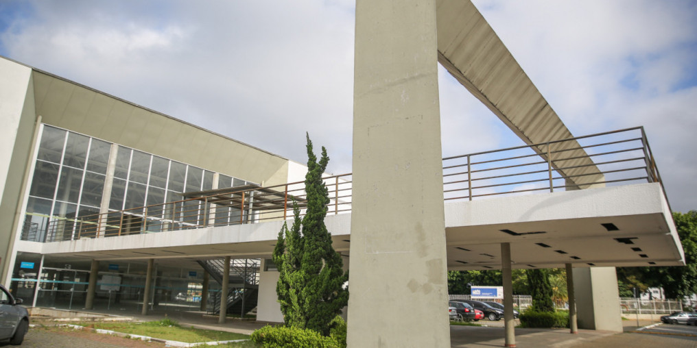 Torneio Municipal de Tênis de Mesa de Poá é realizado no domingo