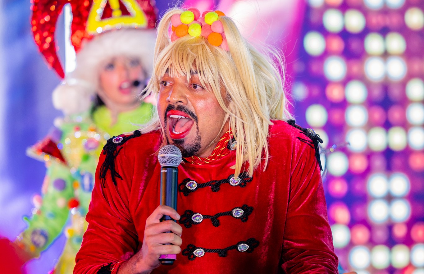 Tirullipa se apresenta em Itaquá com o show Noel.com neste domingo (7)